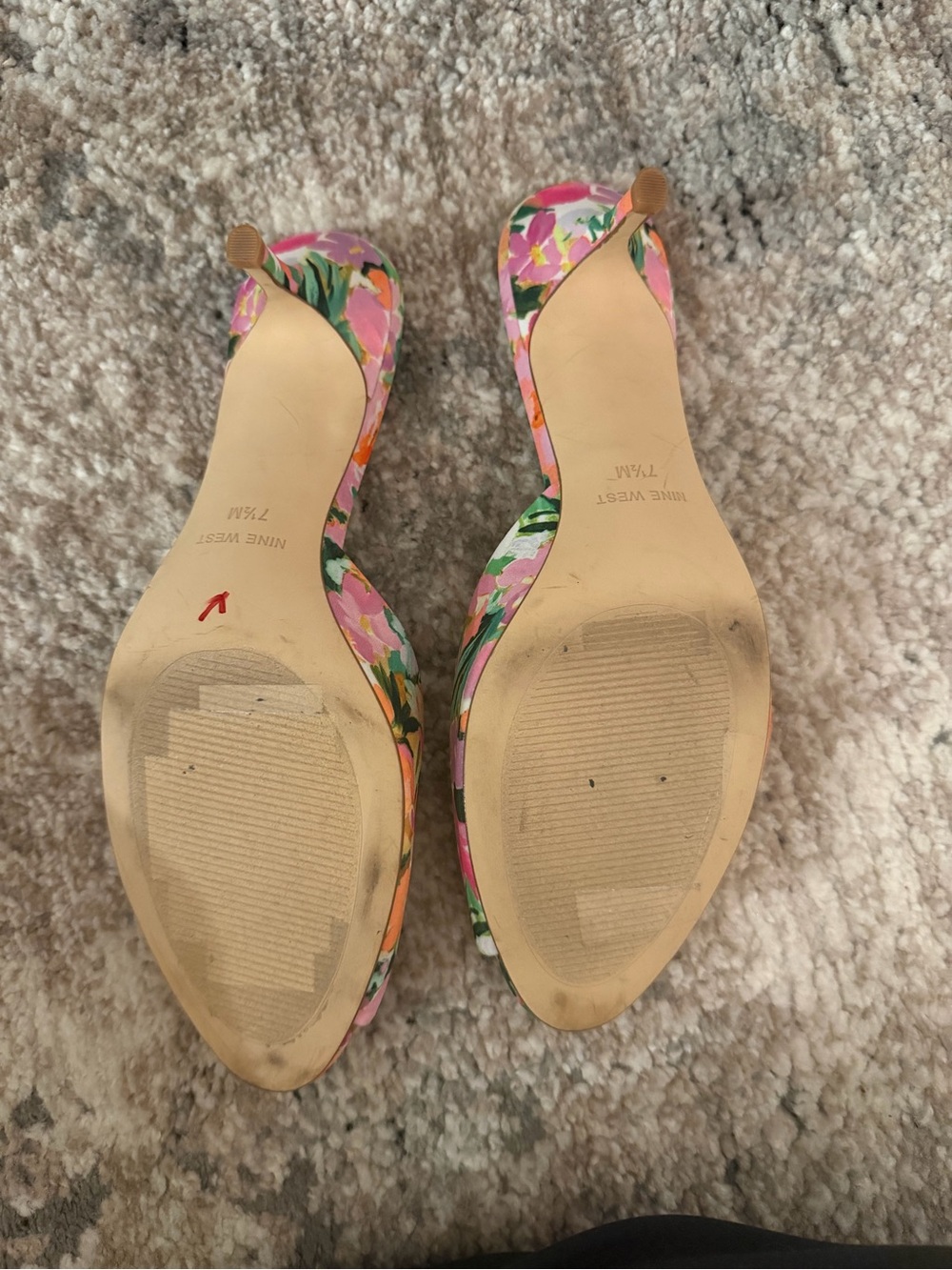 Nine West Luvlie Floral Peep-Toe heels in Pink & Greens - Picture 4 of 4